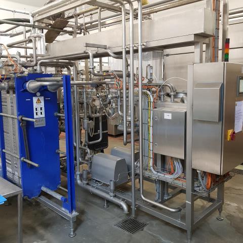 Pasteurizzatore flash (Flash pasteurizer) della società GEA 4.000 litri/h