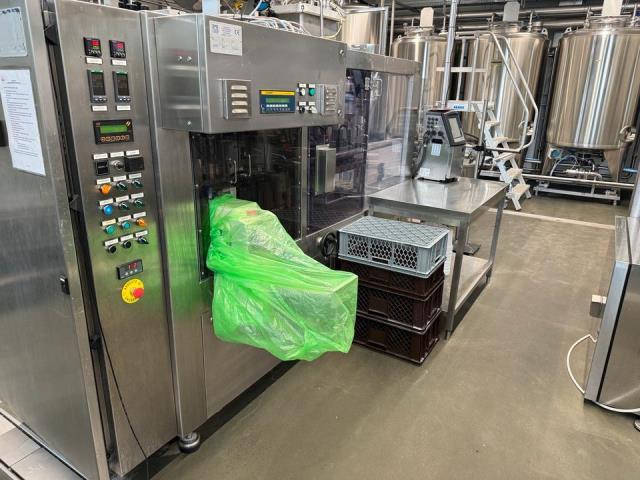 Galdi RG21 - 2000 Filling machine Gabletop with cap applicator