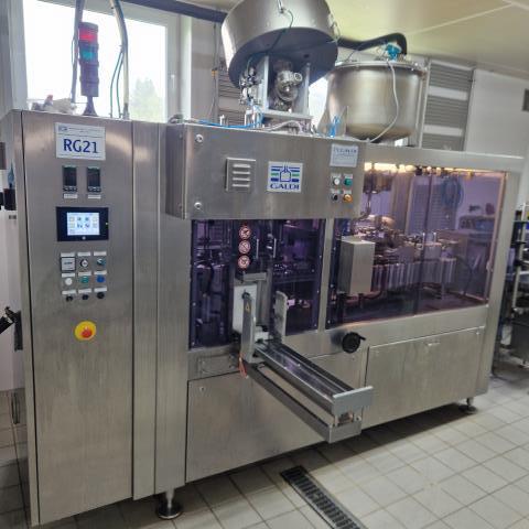 Galdi RG21 Gabletop Cardboard Filling Machine with Closure Applicator (8)