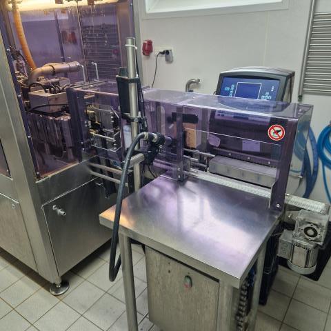 Galdi RG21 Gabletop Cardboard Filling Machine with Closure Applicator (14)